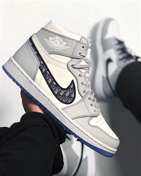 raffle air jordan 1 dior|jordan 1 Dior stockx.